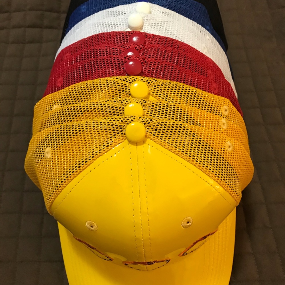 Red Hat - Picture 3 of 3